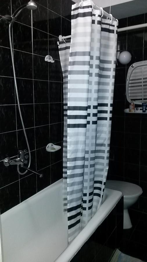Apartment On Rusanivska Naberezhnaya 22 基輔 外观 照片